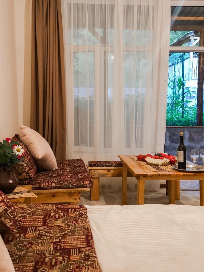 Bjnihouse, Guest House Exterior foto